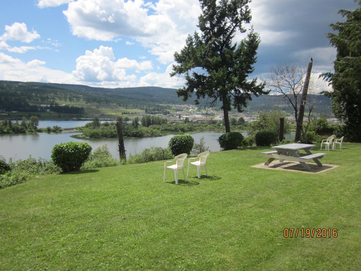 Valleyview Motel Уильямс-Лейк Экстерьер фото